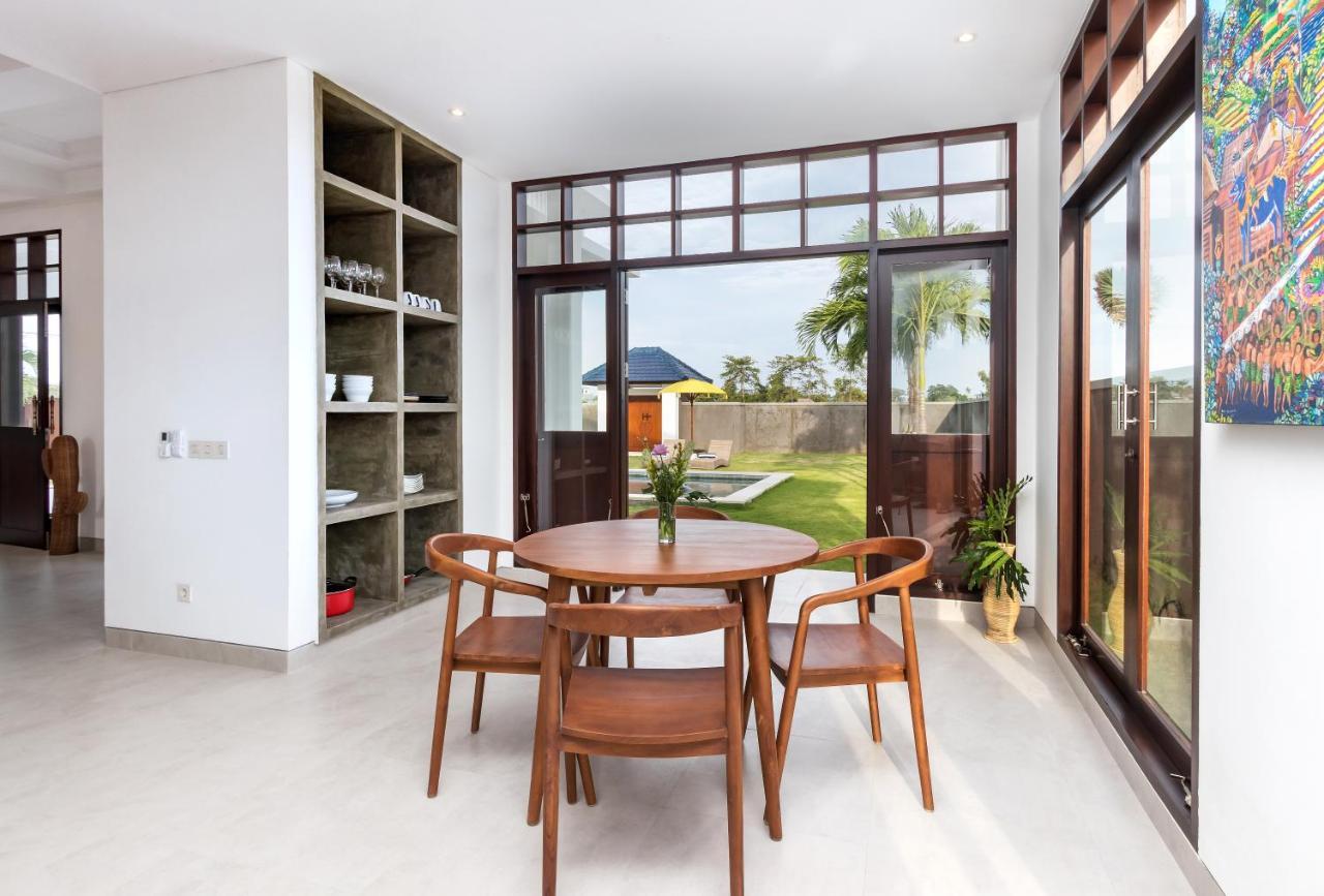 Villa Besakih 5Br, 5 Mins To Beach - Canggu Exterior photo